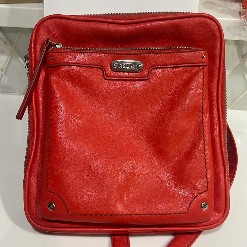 RELIC CROSS BODY BAG ..